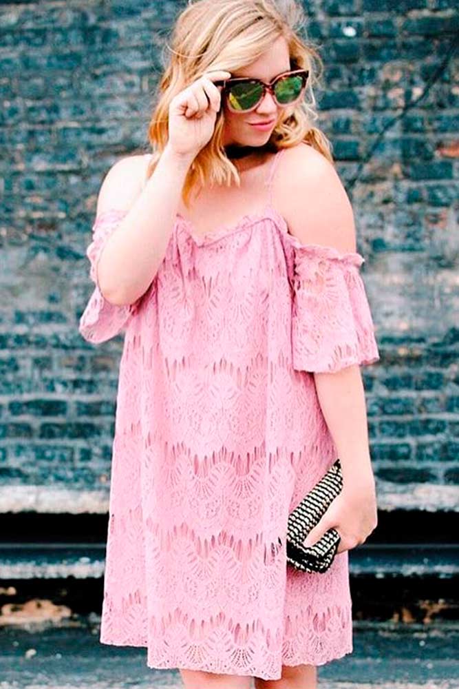 Best Dress Types For Apple Body Shape #guipuredress #pinkdress