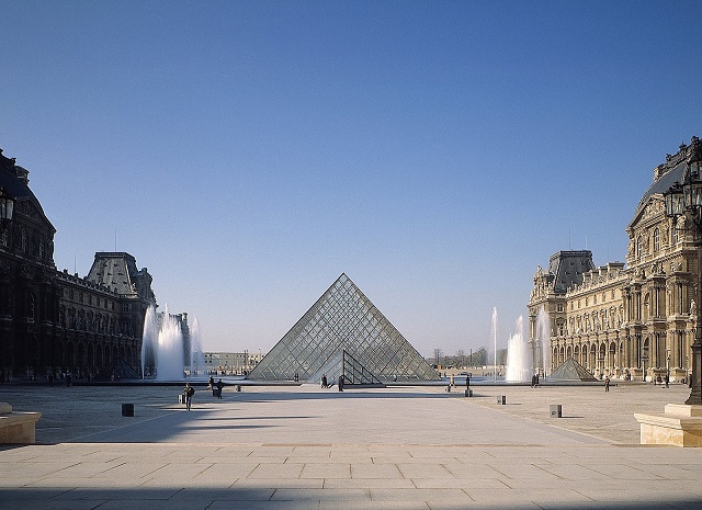 Louvre pyramid in the Louvre courtyard