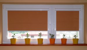 Как повесить рулонные шторы на пластиковые окна без сверления: все про монтаж и выбор изделий (Фото & Видео) +Отзывы