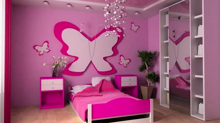 Розовые обои для спальни
