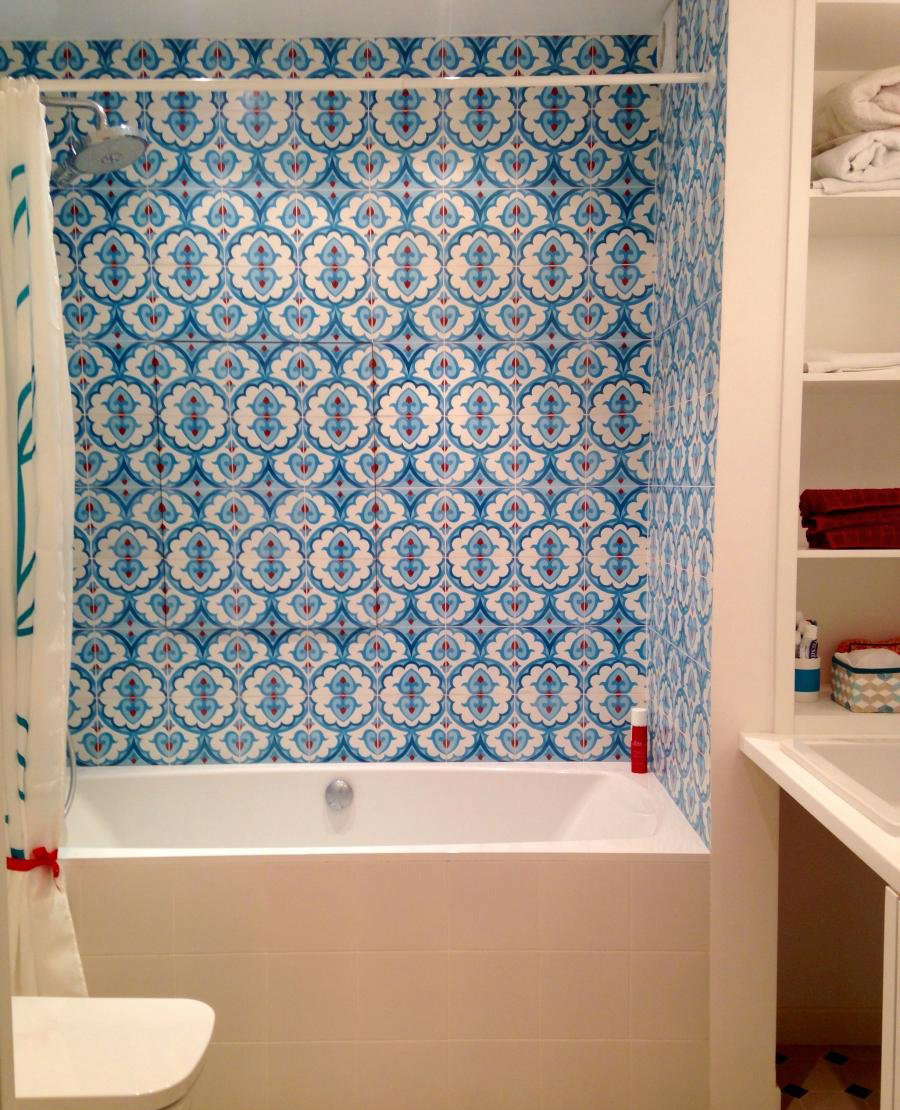 Бежево-голубая ванная комната