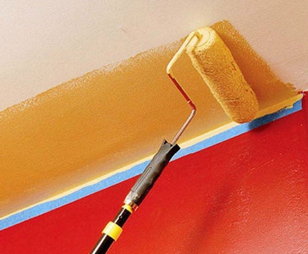 какие нужны инструменты для окрашивания потолка